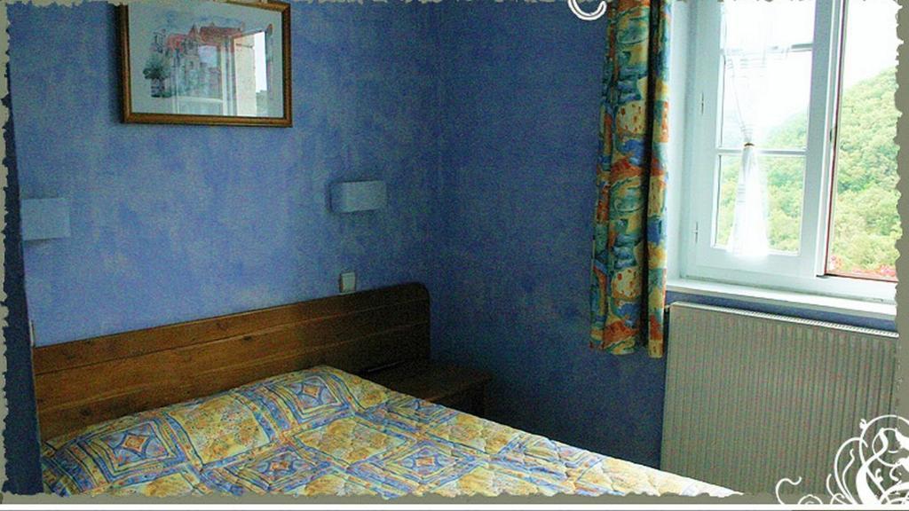 Auberge Du Relais D'Auniac Gourdon Room photo