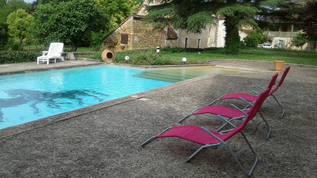 Auberge Du Relais D'Auniac Gourdon Exterior photo